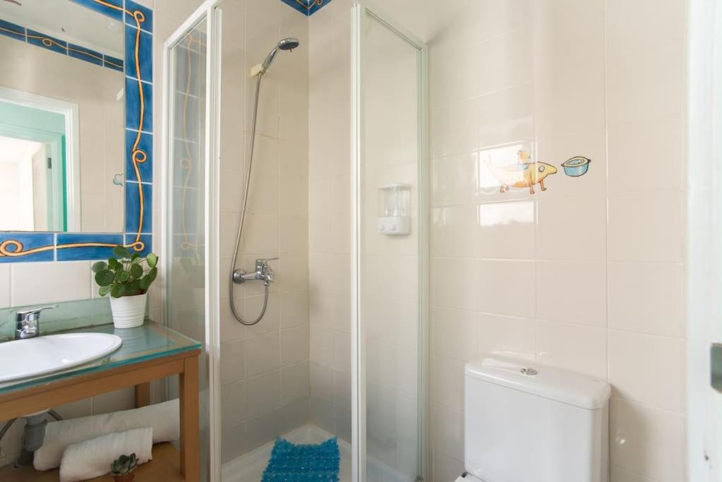 Lisbon Waves Surf Lodge Almada Extérieur photo