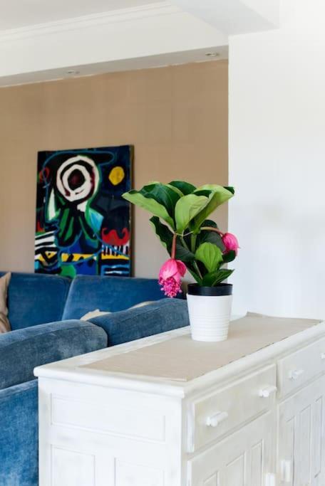 Lisbon Waves Surf Lodge Almada Extérieur photo