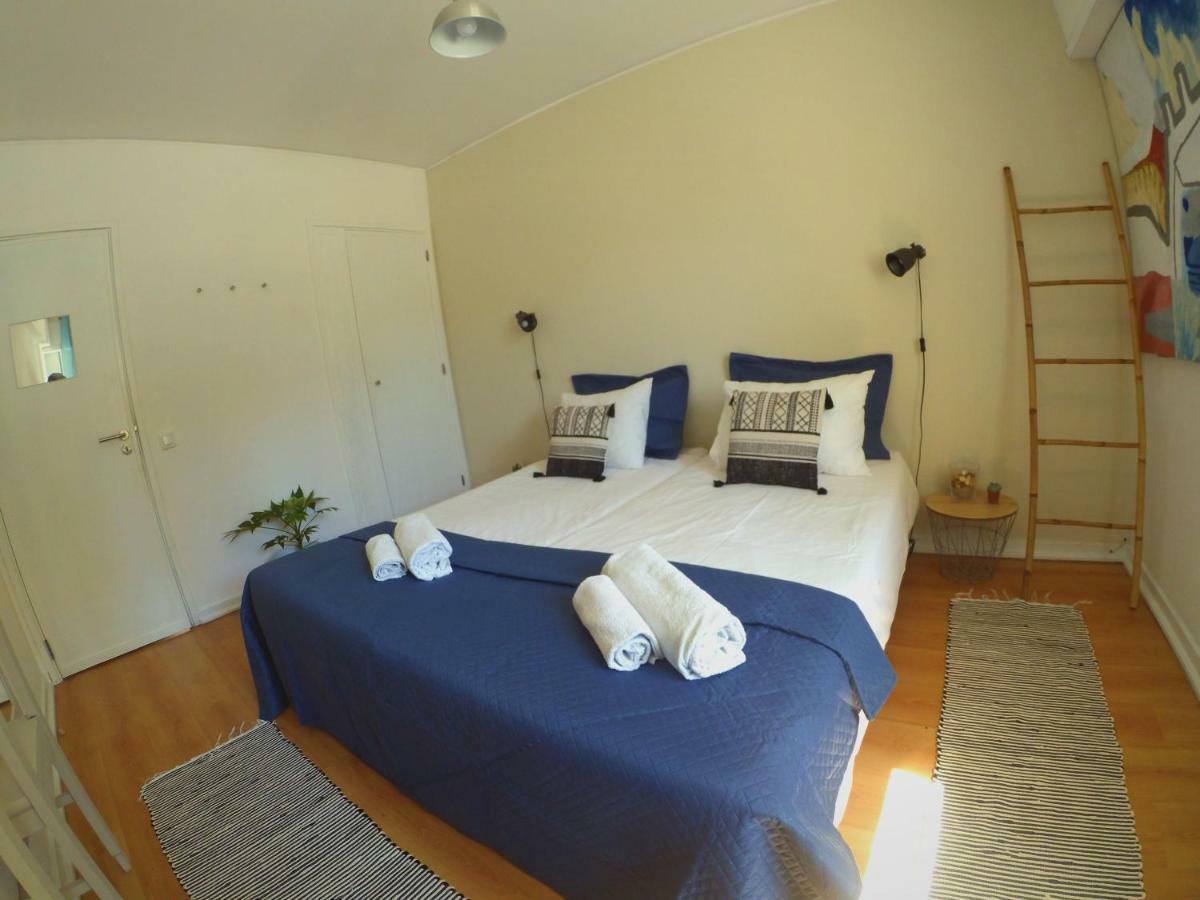 Lisbon Waves Surf Lodge Almada Extérieur photo